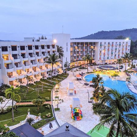 Harris Resort Batam Waterfront Sekupang Exteriér fotografie