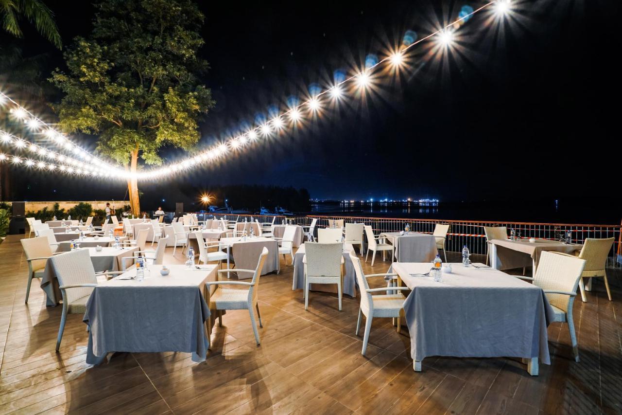 Harris Resort Batam Waterfront Sekupang Exteriér fotografie