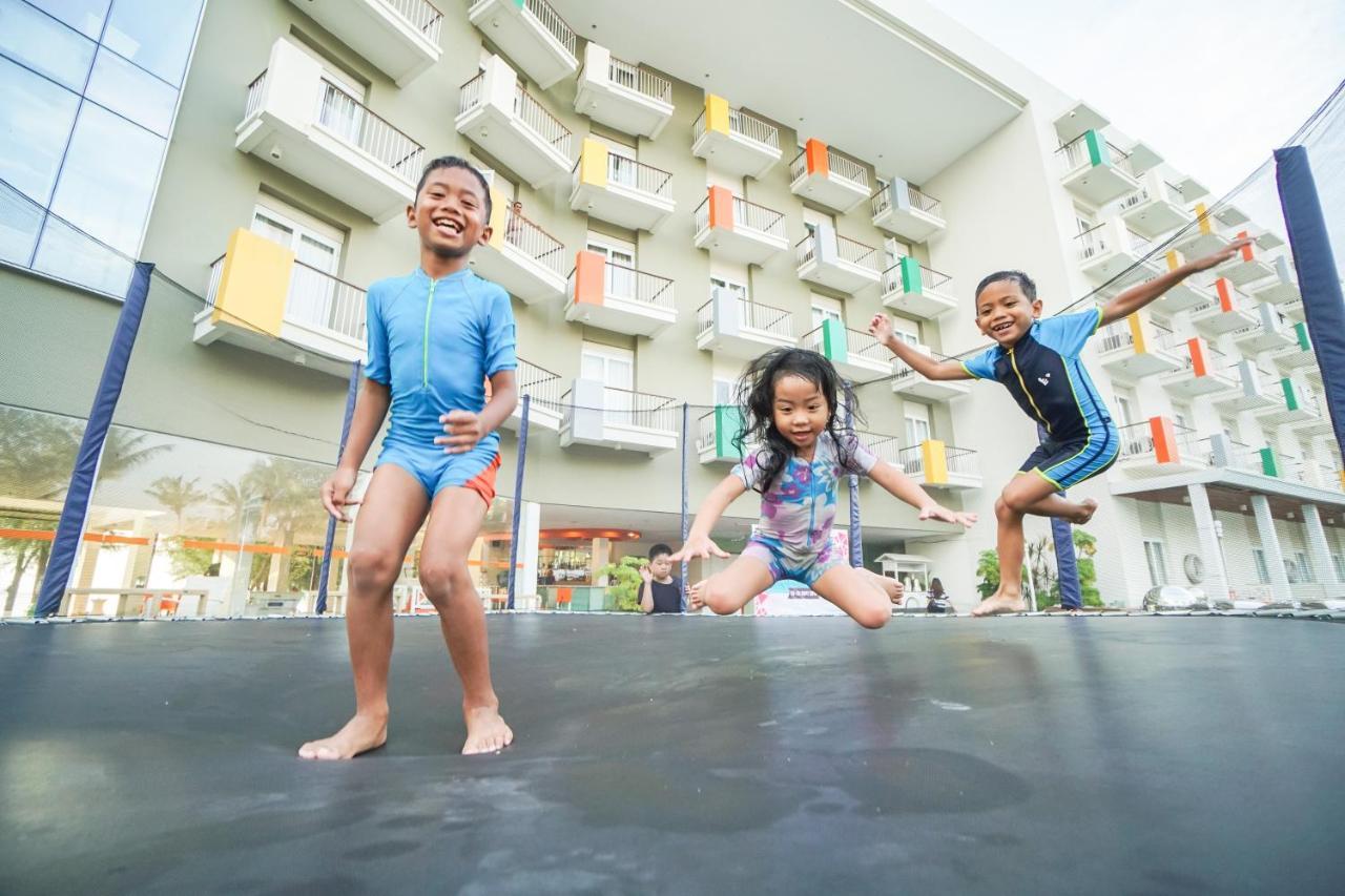 Harris Resort Batam Waterfront Sekupang Exteriér fotografie